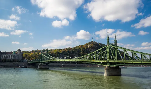 Szabadság Híd Vagy Szabadság Híd Budapesten Amely Dunán Keresztül Köti — Stock Fotó