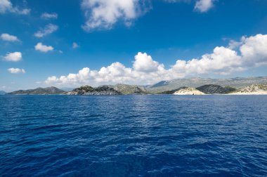 Türkiye 'nin Antalya ilinin Riviera ilçesinde Akdeniz kıyıları