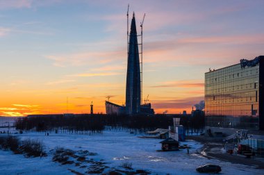 Saint-PETERSBURG, RUSSIA - 29 Mart 2018: Saint-Petersburg 300. yıldönümü, Finlandiya Körfezi kıyısındaki Saint-Petersburg, Rusya