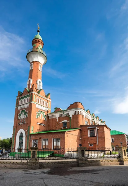 Mesquita Milénio Islão Também Conhecida Como Mesquita Outro Lado Lago — Fotografia de Stock