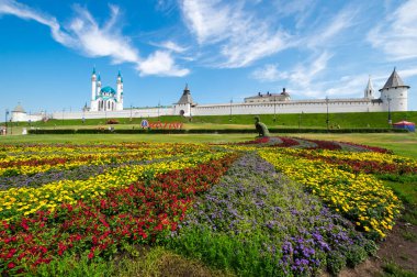 Kazan Kremlin ve Kul Şerif Camii 'nin panoramik manzarası, Kazan, Tataristan Cumhuriyeti, Rusya