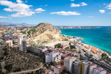 İspanya Santa Barbara Kalesi 'nden Alicante' nin panoramik görüntüsü