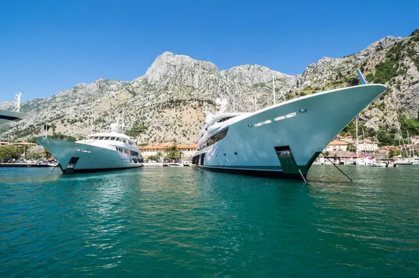 Blick Auf Yachten Der Bucht Von Kotor Montenegro — Stockfoto