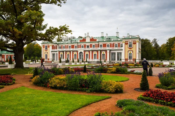 Kadriorg Palace Built Tsar Peter Great 18Th Century Tallinn Estonia — Stock Photo, Image