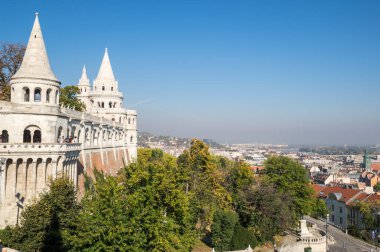 Balıkçı Kalesi, Macaristan 'ın başkenti Budapeşte' nin en tanınmış eserlerinden biridir.