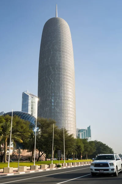ドーハ カタール 2020年1月30日 カタールの首都ドーハの中心部にある近代的な高層ビルと最も人口の多い都市のパノラマビュー — ストック写真