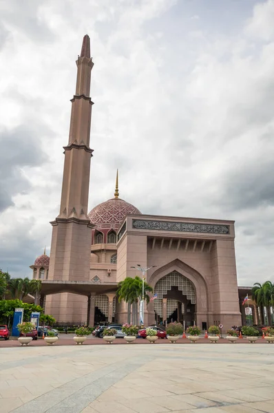 Putrajaya Malaysia February 2020 Putrova Mešita Hlavní Mešita Putrajaya Malajsii — Stock fotografie