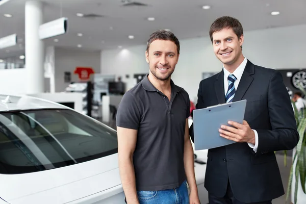 Dans le salon de l'auto — Photo