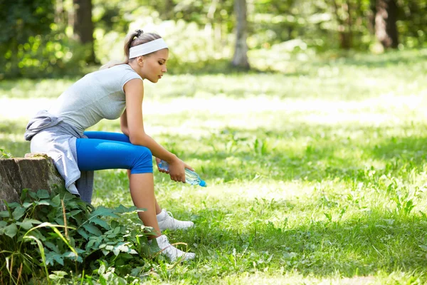 Tired sports girl — Stock Photo, Image