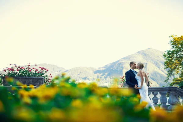 Besos Pareja —  Fotos de Stock