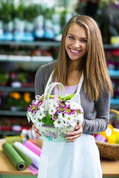 Smiling woman — Stock Photo, Image