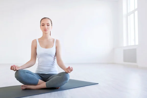 Yoga — Stockfoto