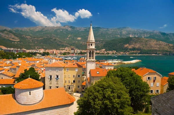 Casco antiguo de Budva en Montenegro —  Fotos de Stock