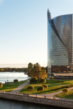 waterfront riga modern ev görünümü