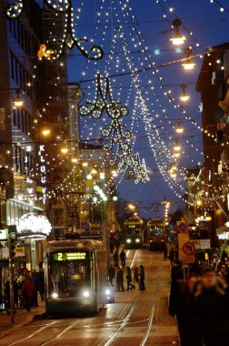 Noel seasone Helsinki'de başlar. Noel ışıkları bir