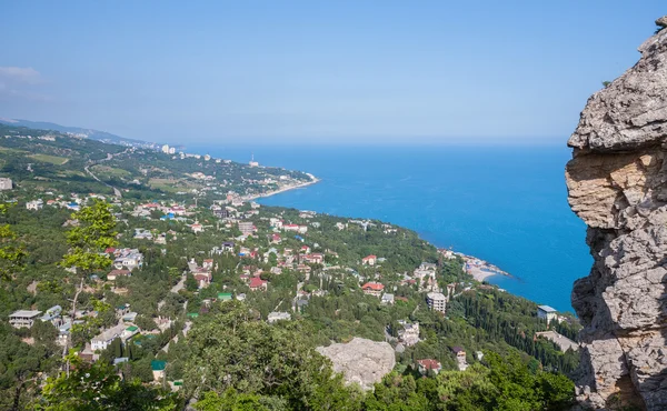 Modré zátoce nedaleko města simeiz na Krymu — Stock fotografie