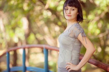 Ormandaki güzel kız