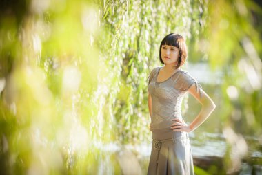 Ormandaki güzel kız