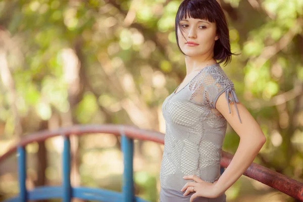 Ormandaki güzel kız