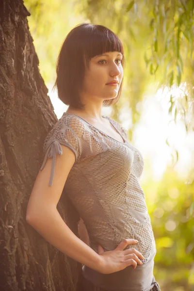 Ormandaki güzel kız