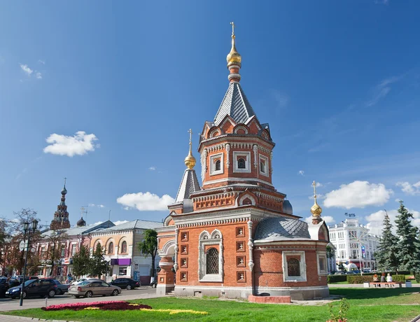 Вид на старую церковь в Ярославле — стоковое фото