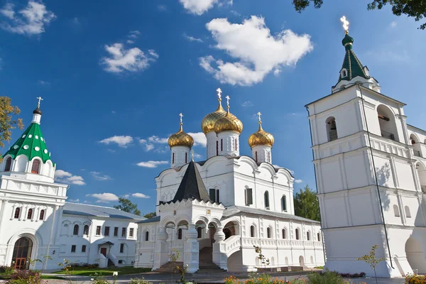 Kostroma. Klasztor ipatievsky — Zdjęcie stockowe