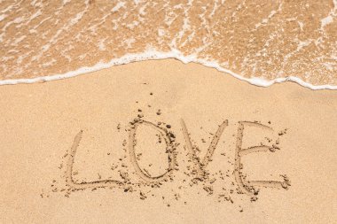 aşkı kumda doğal için el yazısı