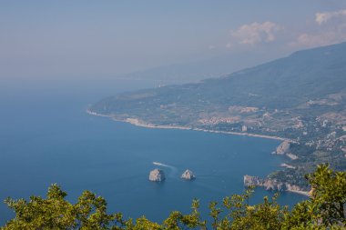 Gurzuf ilçesi ve ayu dag dağ