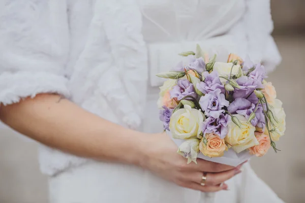 漂亮的结婚花束 — 图库照片