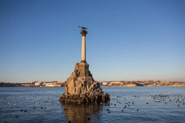 Monumento a los buques de guerra hundidos en Sebastopol —  Fotos de Stock