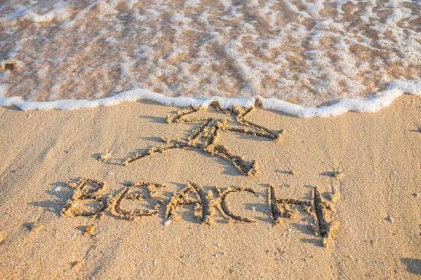 Wort Strand auf den Strand geschrieben — Stockfoto