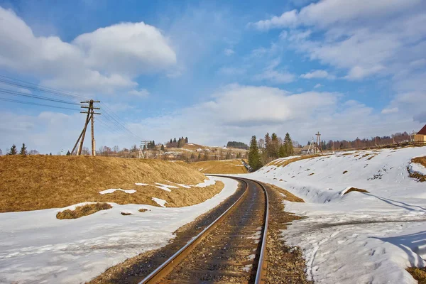 Hermosa Vista Estación Esquí Montaña Los Cárpatos Paisaje Nevado Invierno —  Fotos de Stock