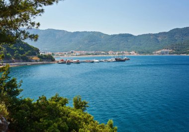 Marmaris Town, Türkiye 'deki Icmeler Sahili manzarası