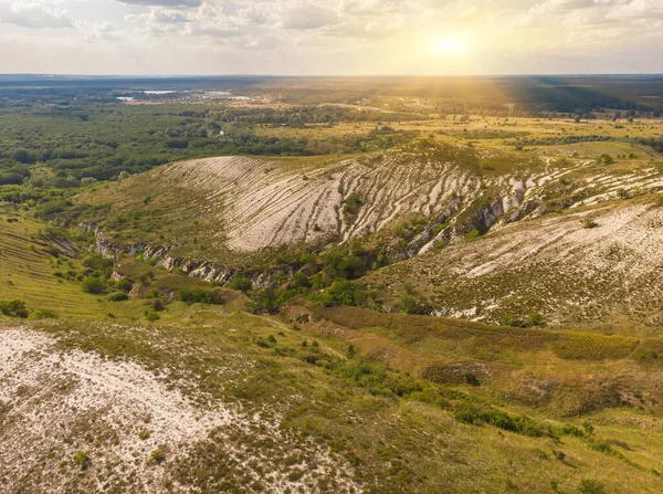 Starověké Multimiliony Křídových Hor Stepním Povrchu Země Ukrajina Fotografie Dronů — Stock fotografie