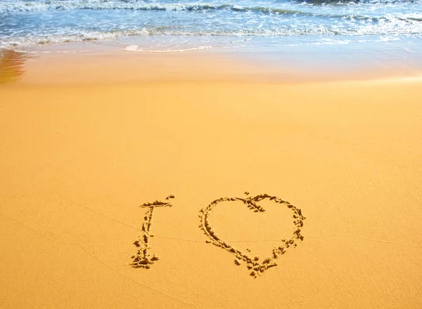 Heart Drawn Sand Sea Beach — Stock Photo, Image