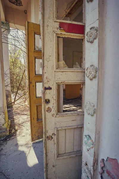 Maison Culture Abandonnée Intérieur Village Près Tchernobyl Vue Par Fenêtre — Photo