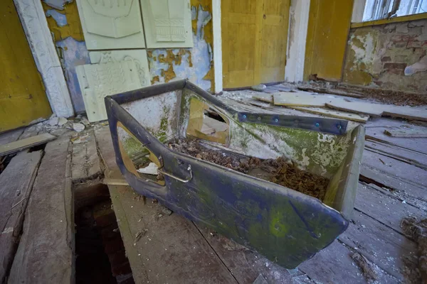 Εγκαταλελειμμένο Σπίτι Του Πολιτισμού Στο Χωριό Κοντά Στο Τσερνομπίλ — Φωτογραφία Αρχείου