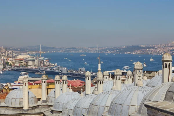 Stanbul Türkiye Nin Panoramik Manzarası Süleyman Kompleksi Nin Kubbe Bacalarından — Stok fotoğraf