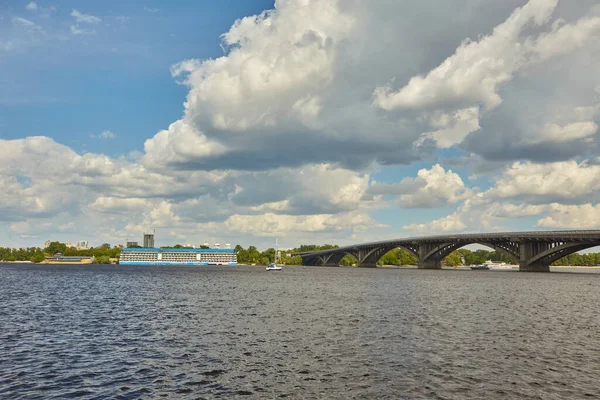 Ponte Metro Sul Fiume Dnipro Kiev Ucraina — Foto Stock