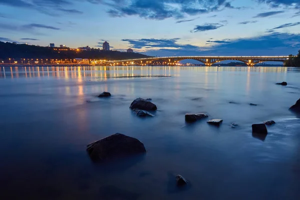 Vista Dalla Riva Destra Del Fiume Dnieper Sul Primo Ponte — Foto Stock