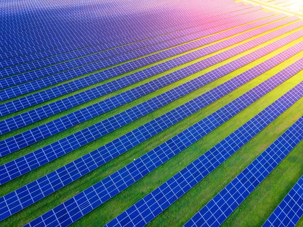 Aerial Top View Solar Pannels Power Plant Renewable Energy Concept — Stock Photo, Image