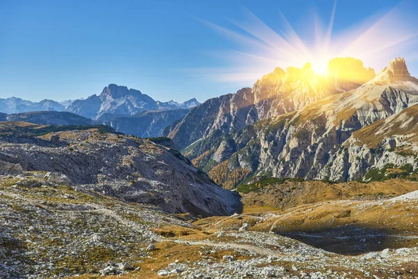 Herbstliche Landschaft Bei Tre Cime Lavaredo Den Italienischen Alpen — Stockfoto