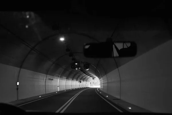 View Car Moving Empty Road Tunnel Man Driving Automobile — Stock Photo, Image