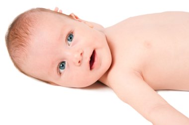 Beyaz arka plan üzerinde izole şirin bebek portre