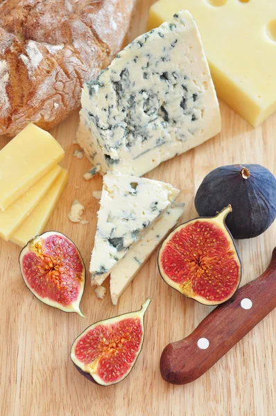 Fromage et figues — Photo