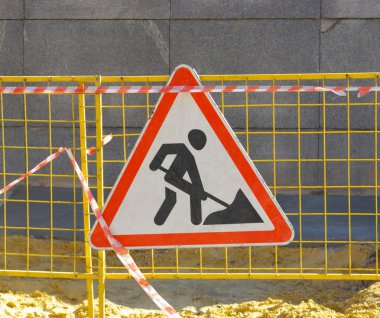 yol çalışmaları işareti