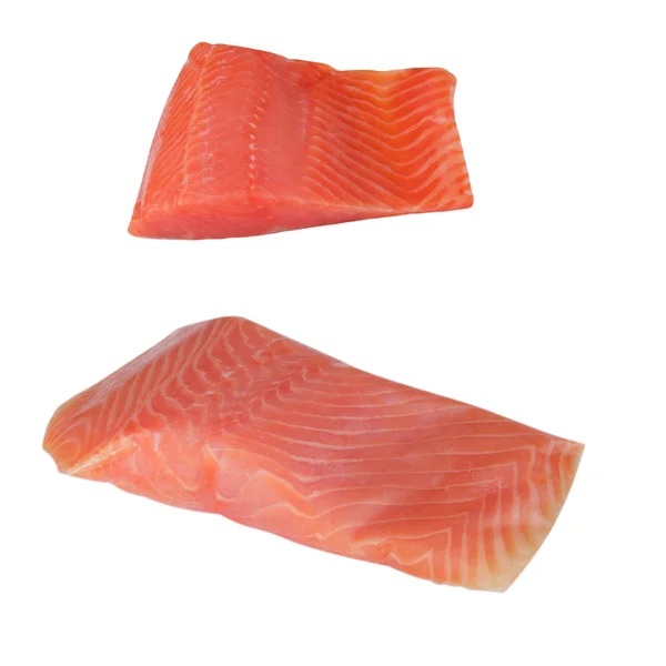 Dva kus červené rybí filé izolované na bílém — Stock fotografie