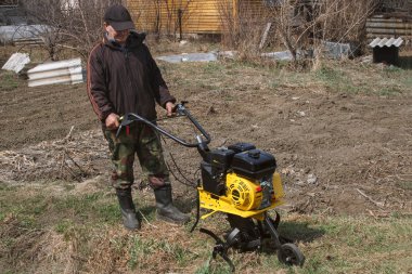 Motorlu Kültivatör