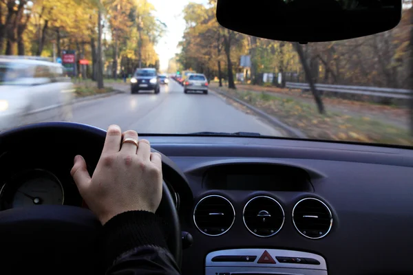 Schnelles Fahren — Stockfoto