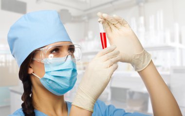 Test tüplü kimyager.